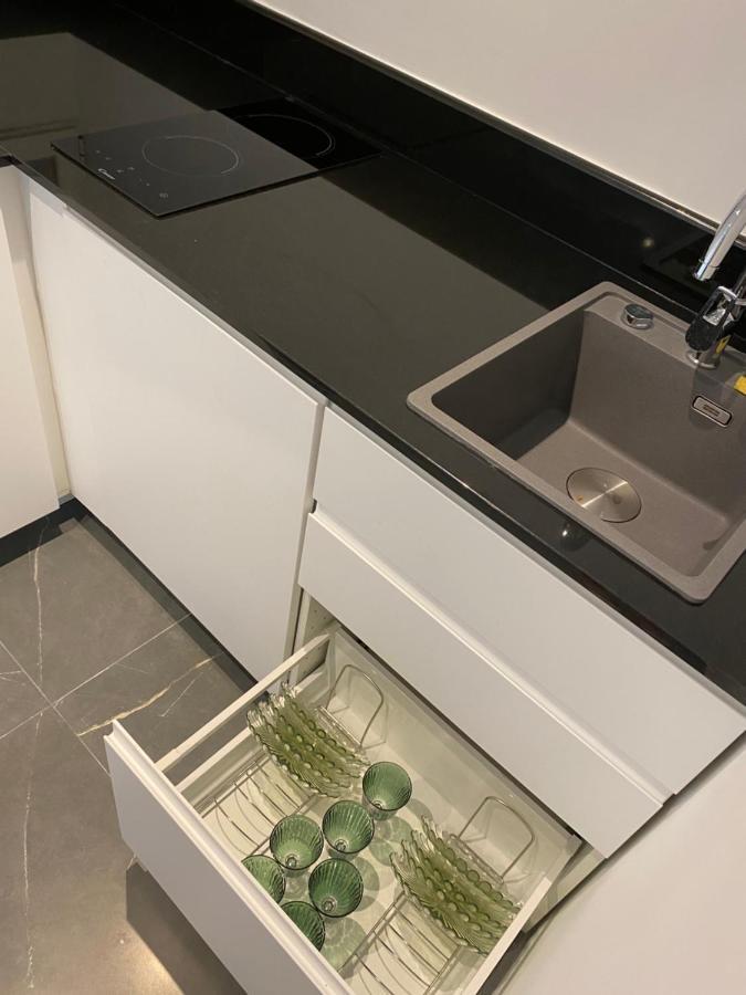 Marina Access Apartment Athens Ngoại thất bức ảnh