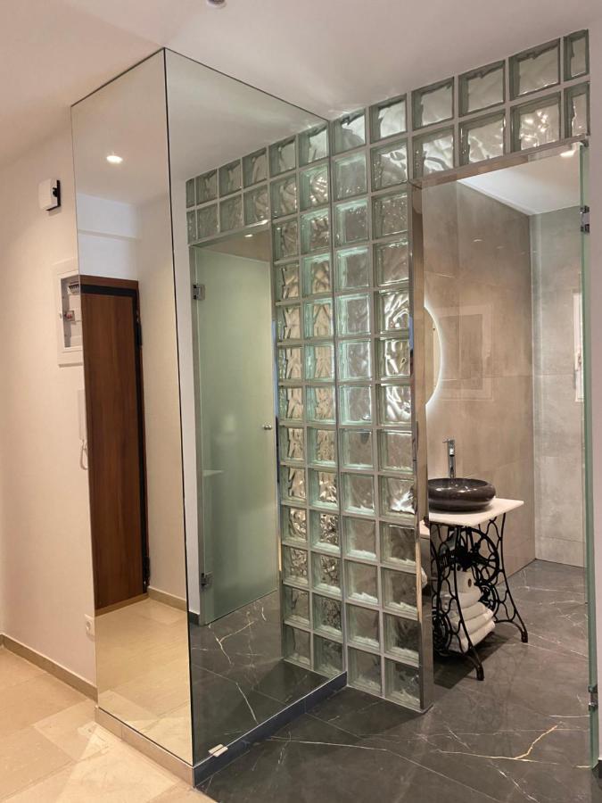 Marina Access Apartment Athens Ngoại thất bức ảnh